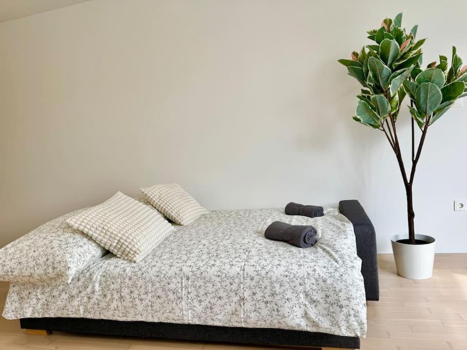 Prime Near Schoenbrunn Castle Apartamento *